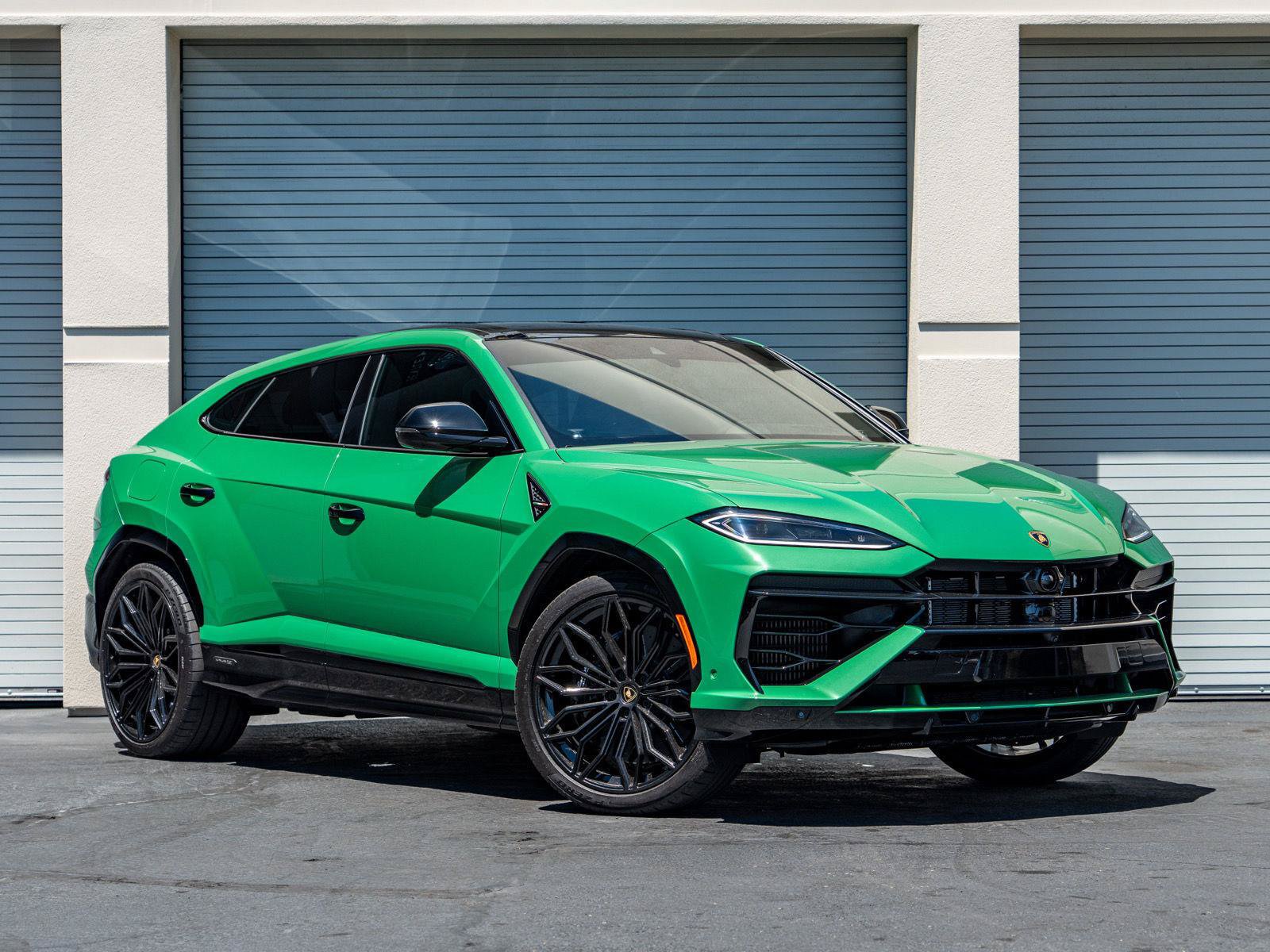 Used 2025 Lamborghini Urus Performante