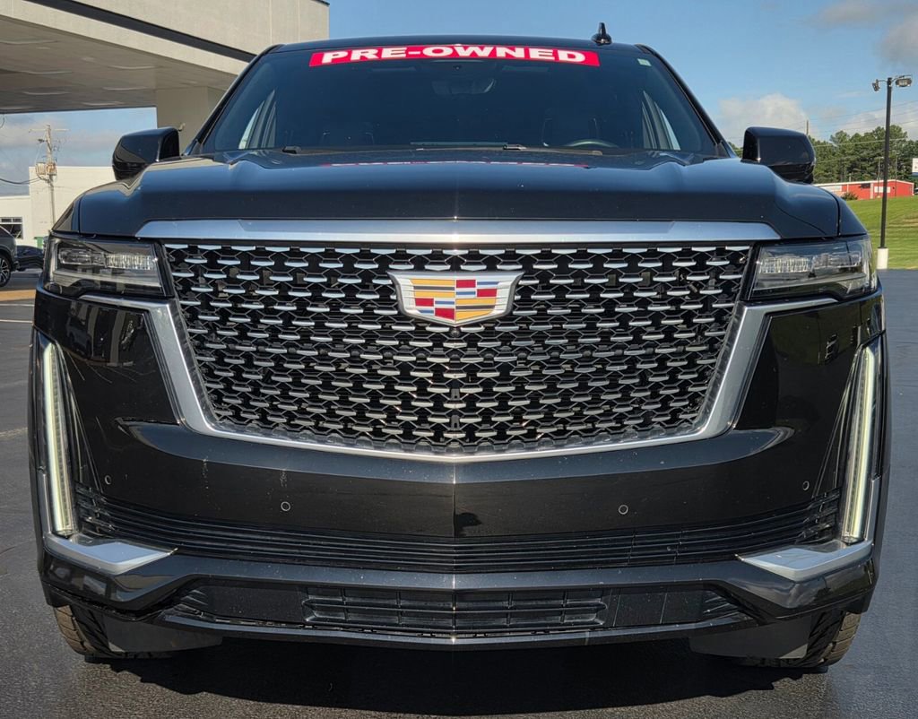 Used 2022 Cadillac Escalade Premium Luxury RWD image 5