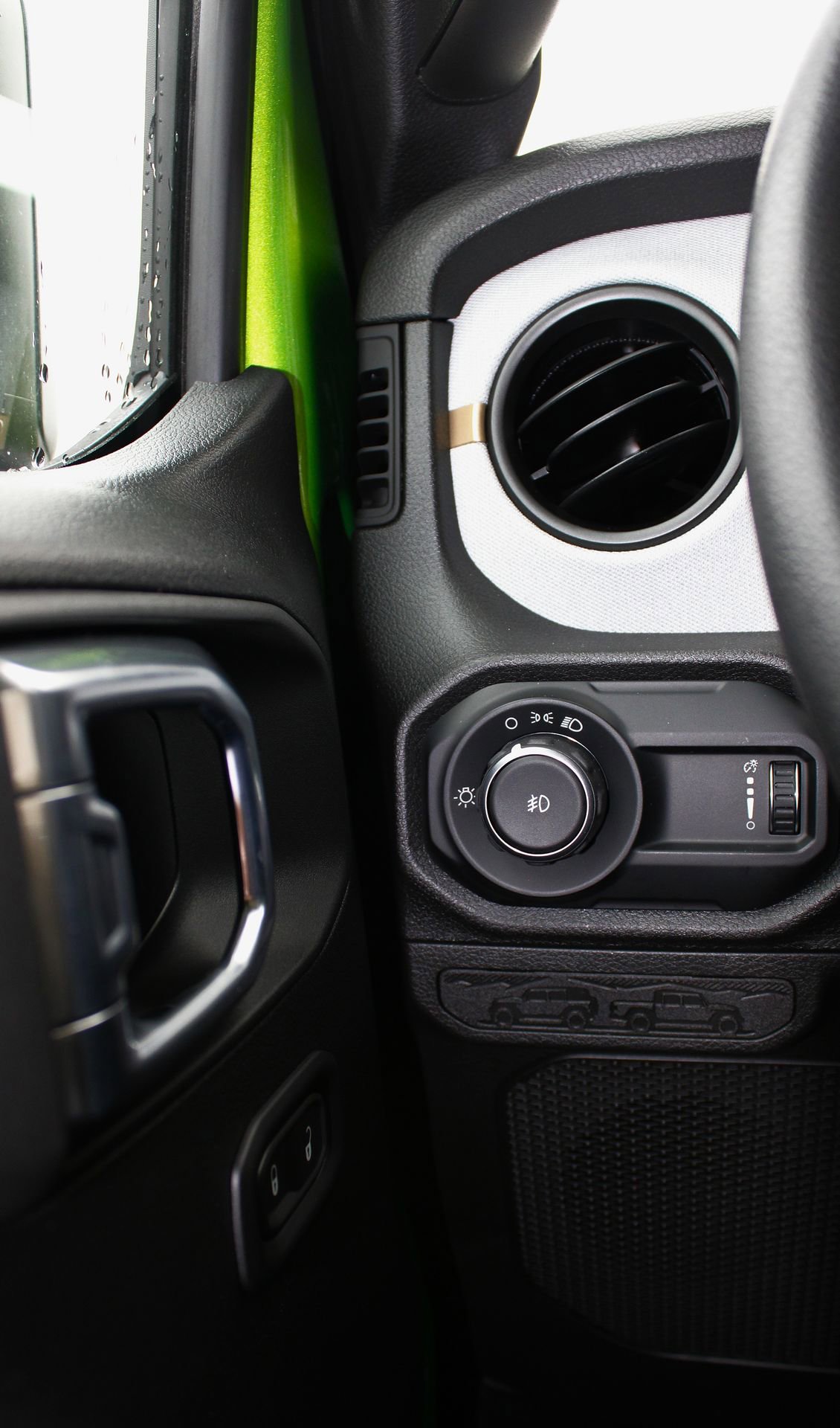 New 2026 Jeep Wrangler Unlimited Sport image 12