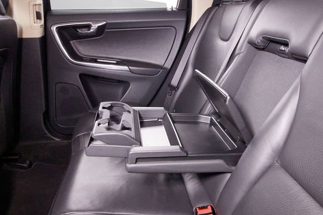 Used 2013 Volvo XC60 T6 image 21