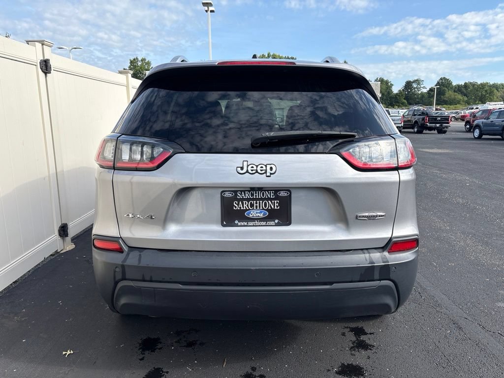 Used 2020 Jeep Cherokee Latitude Plus AWD/4WD image 4