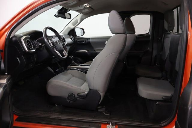 Used 2018 Toyota Tacoma SR5 image 27