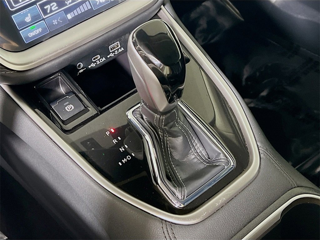 Certified 2025 Subaru Outback Limited image 17