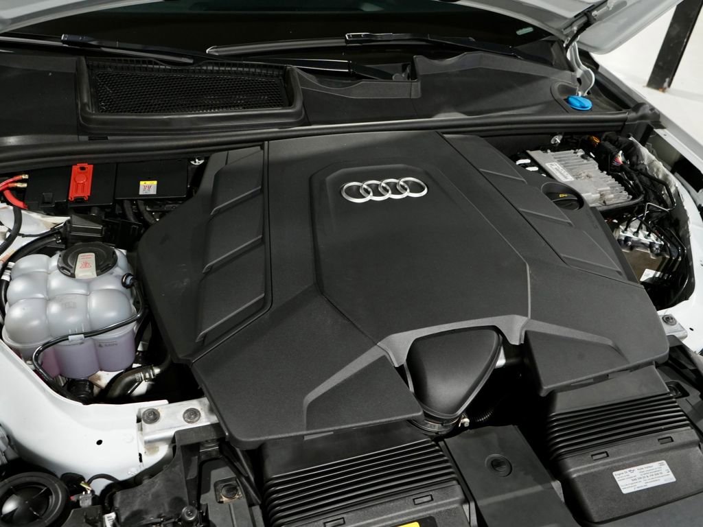 Used 2021 Audi Q7 3.0T Premium w/ Convenience Package image 13