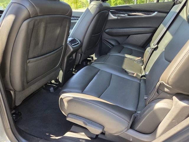 Used 2023 Cadillac XT6 Premium Luxury AWD/4WD image 13