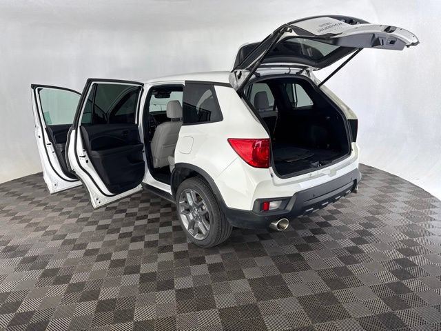 Certified 2023 Honda Passport EX-L image 18