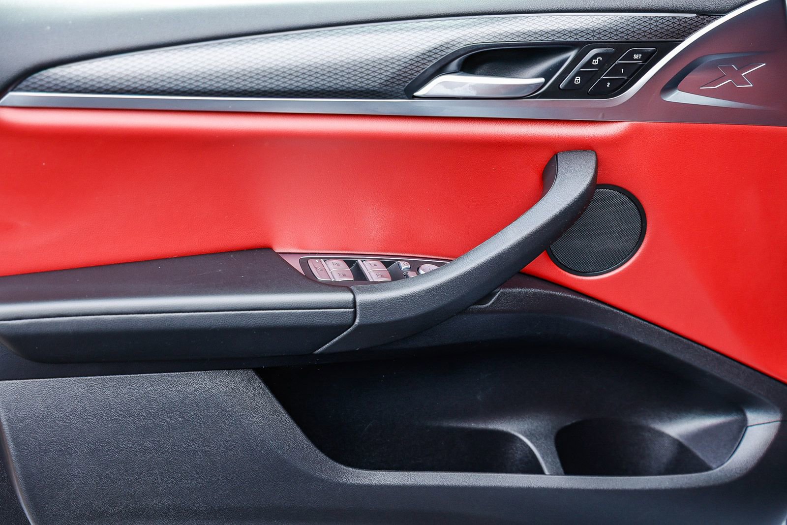 Used 2022 BMW X4 xDrive30i w/ M Sport Package 2 image 21