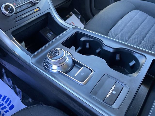 Certified 2022 Ford Edge SE w/ Black Appearance Package image 18