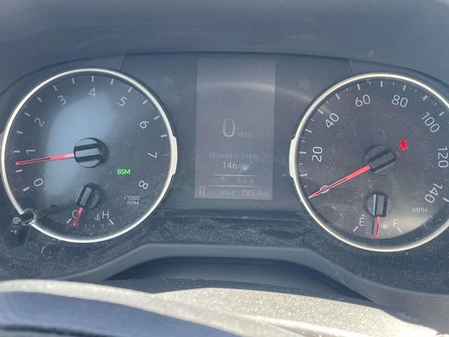 Used 2019 Toyota RAV4 LE image 27