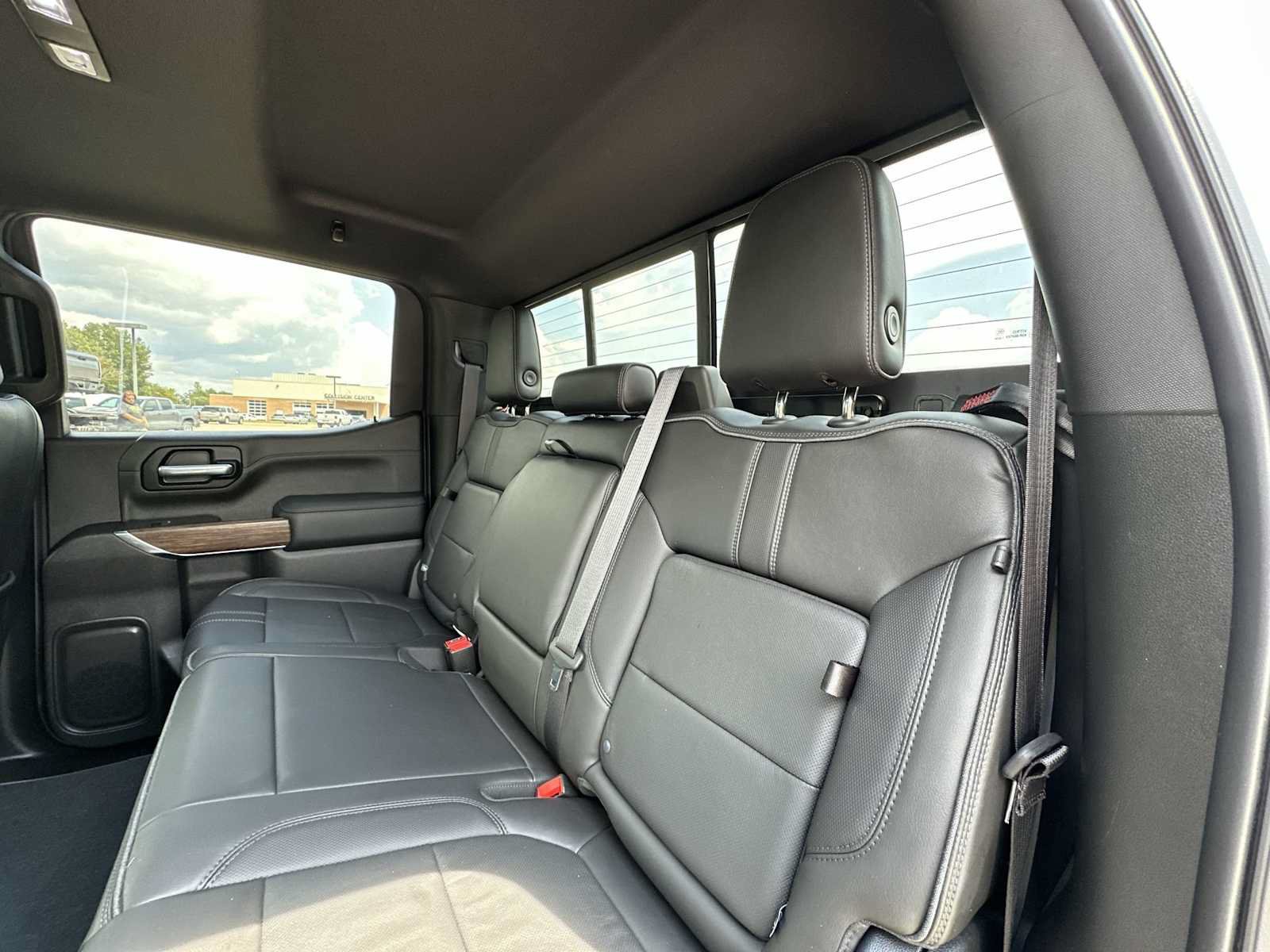 Certified 2021 Chevrolet Silverado 1500 High Country w/ Technology Package AWD/4WD image 21