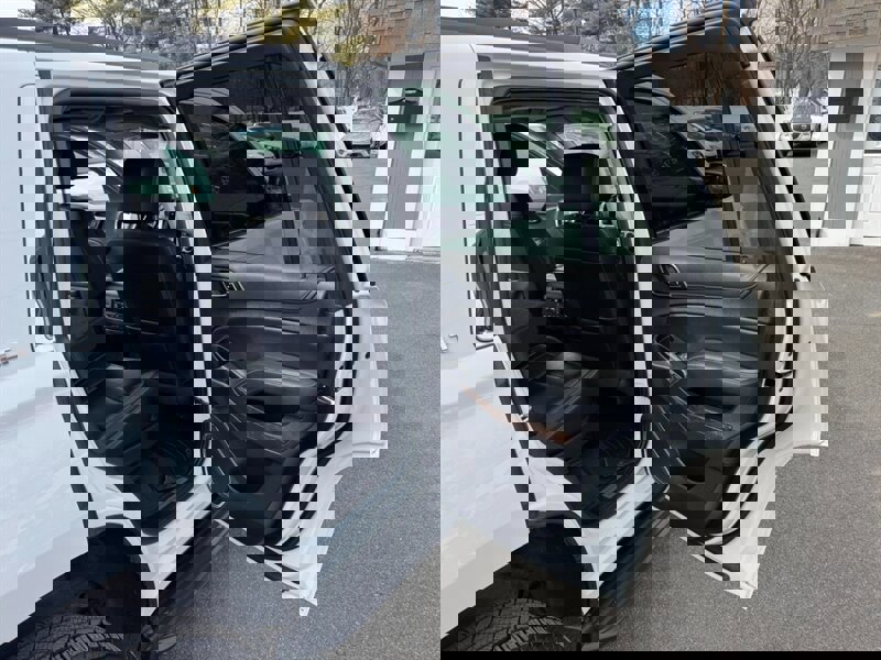 Used 2020 Chevrolet Tahoe LT image 42