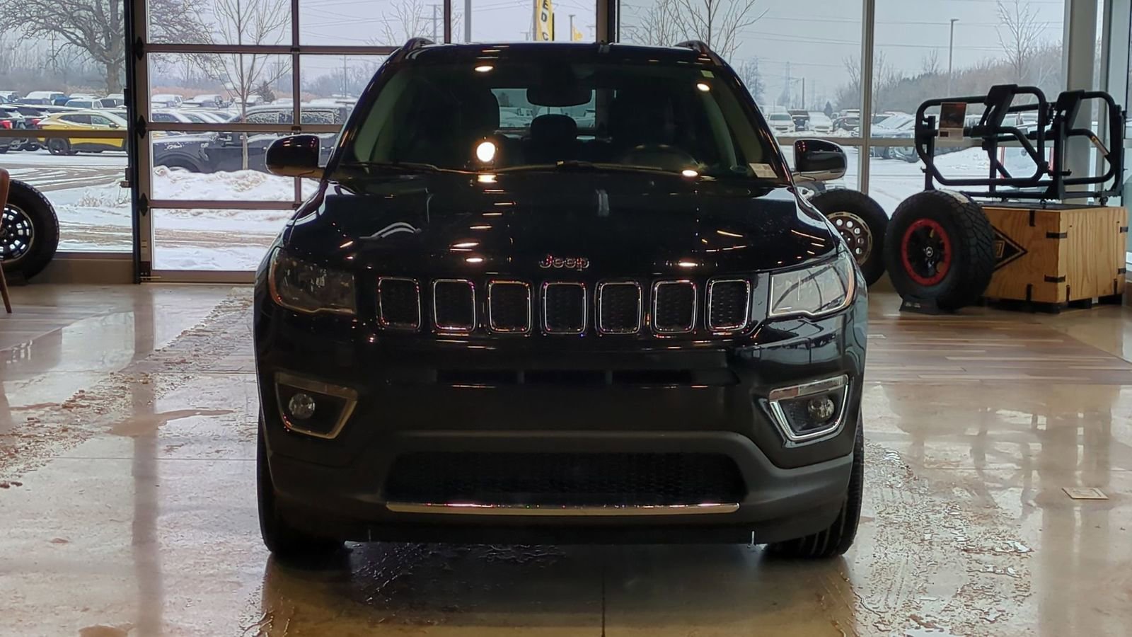 Used 2020 Jeep Compass Limited image 12