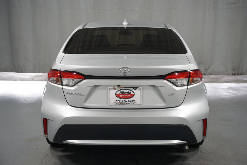 Used 2022 Toyota Corolla LE image 7