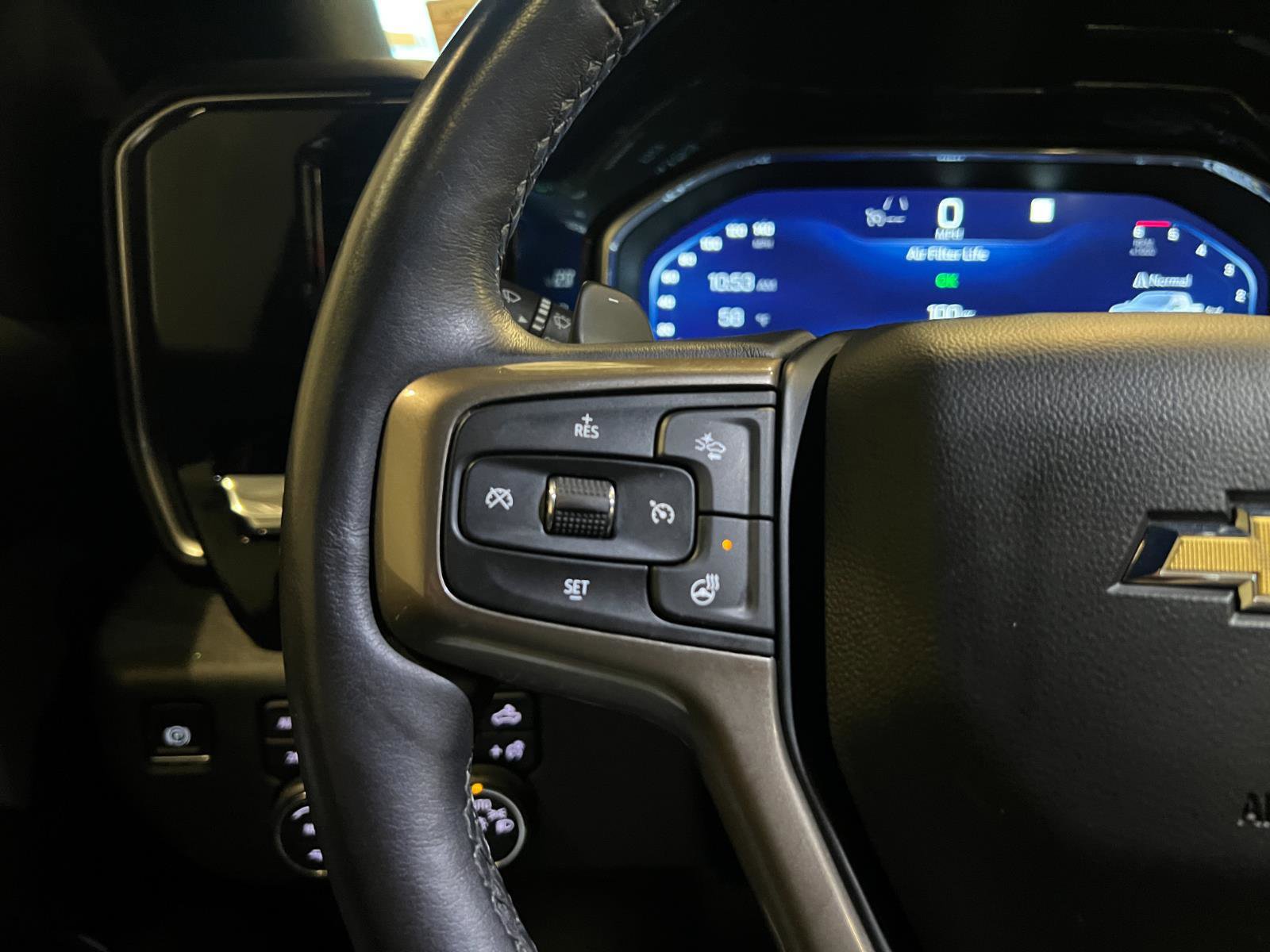 Used 2023 Chevrolet Silverado 1500 High Country w/ High Country Premium Package image 13