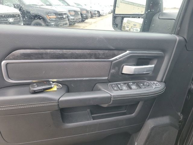 Used 2024 RAM 2500 Big Horn w/ Bed Utility Group image 17