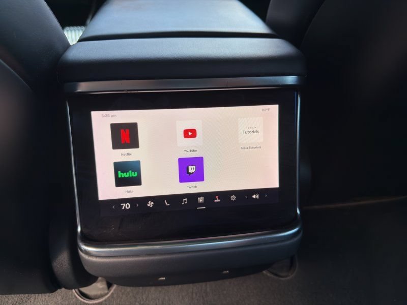 Used 2021 Tesla Model S Plaid AWD/4WD image 25