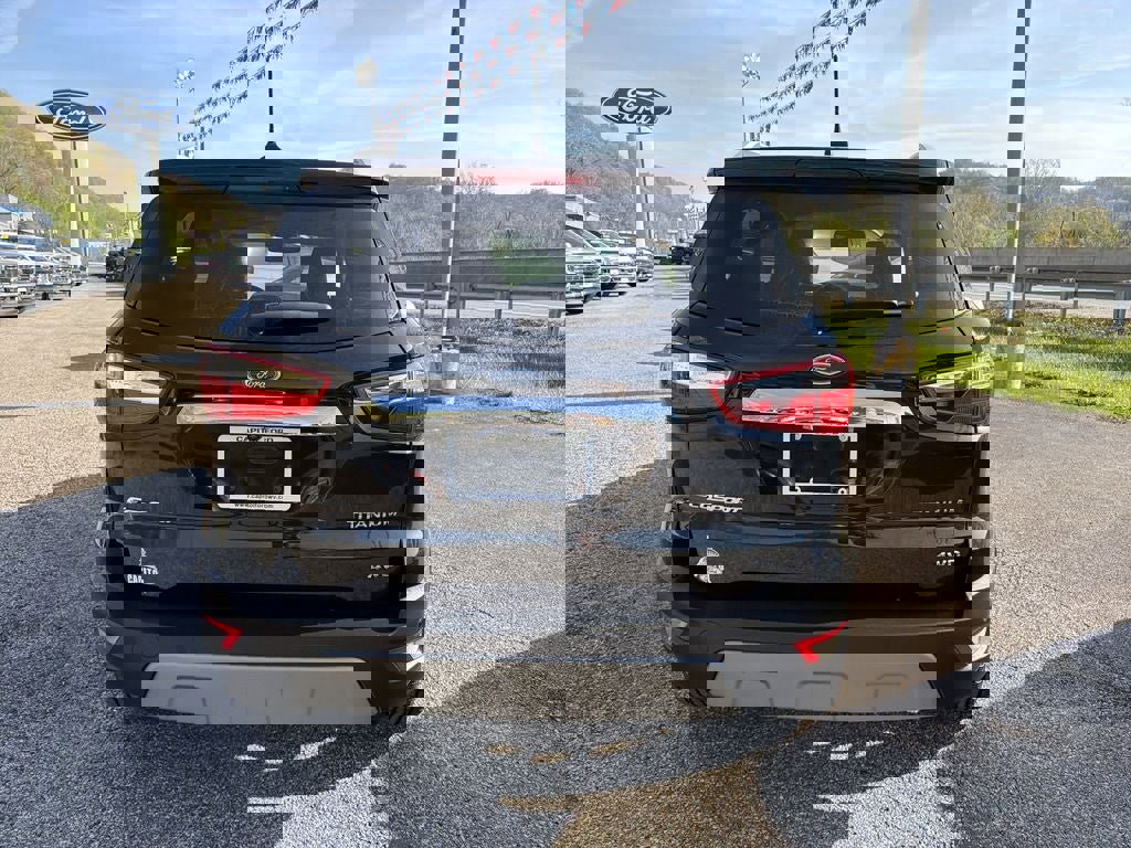 Used 2020 Ford EcoSport Titanium image 7