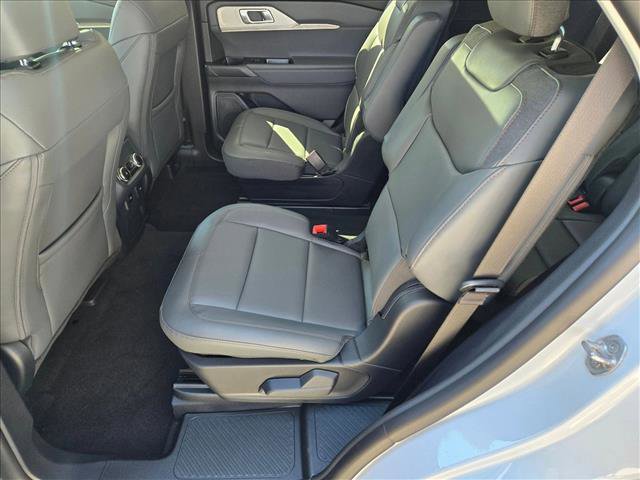New 2026 Ford Explorer Active w/ Active Comfort Package image 15