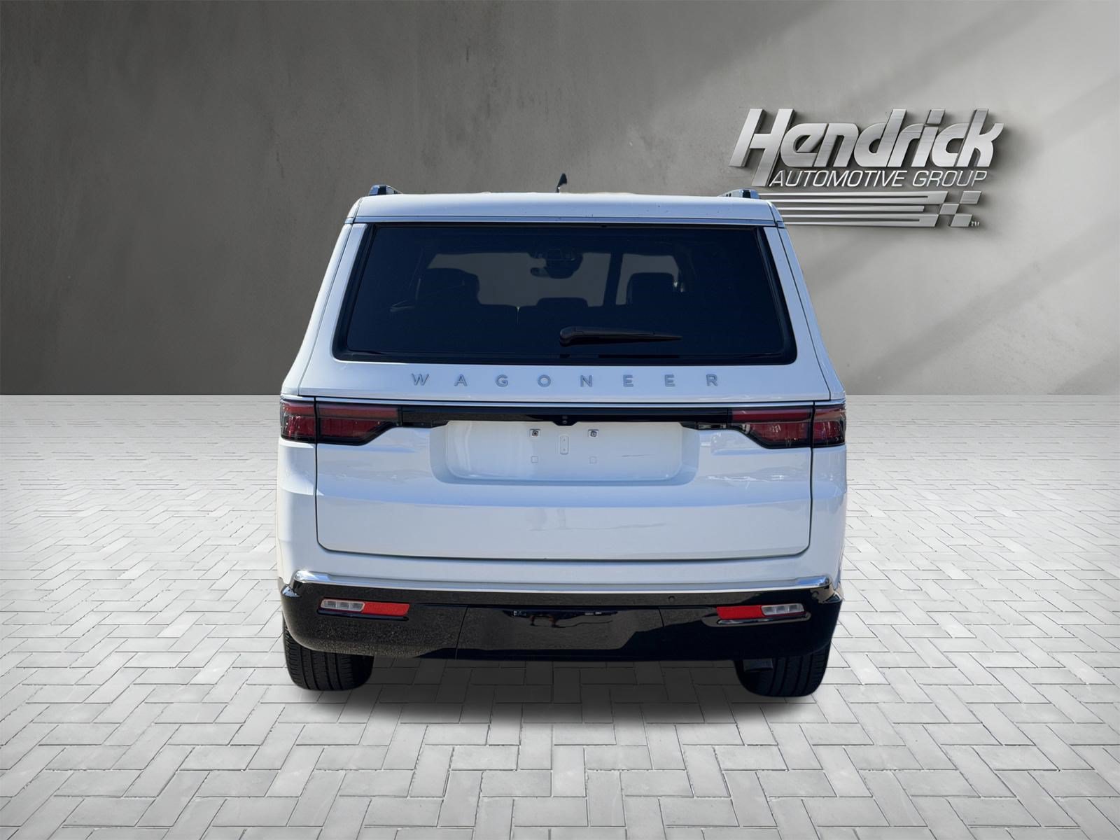 Used 2025 Jeep Wagoneer Series II RWD image 8