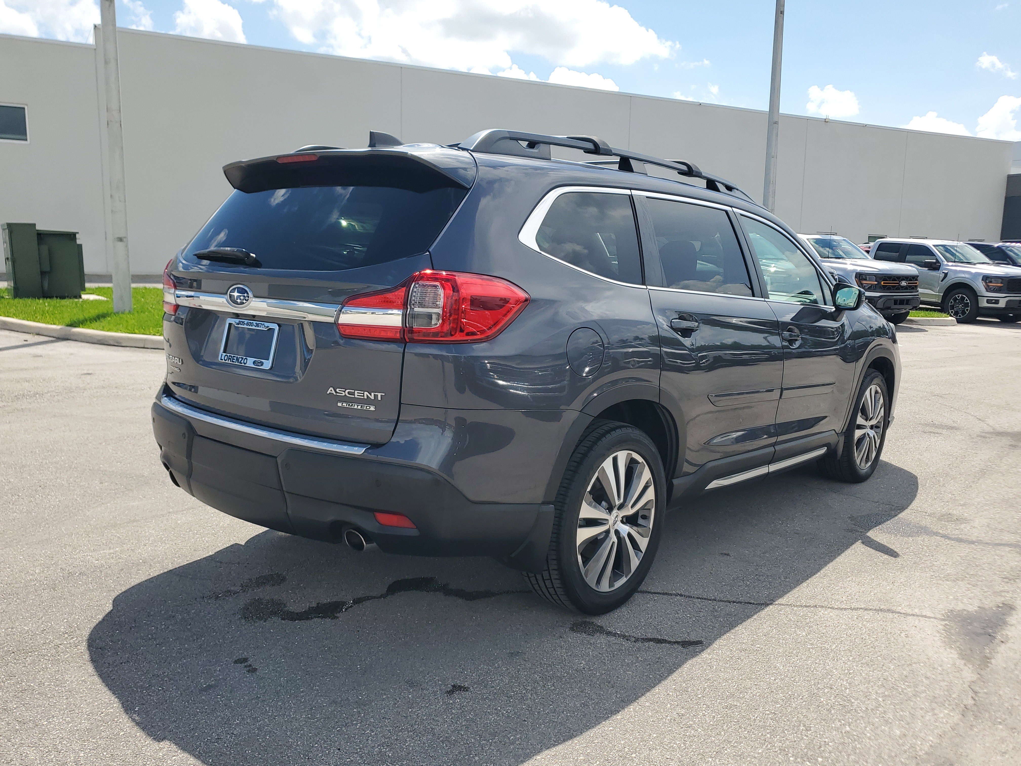Used 2020 Subaru Ascent Limited w/ Popular Package #3 image 5