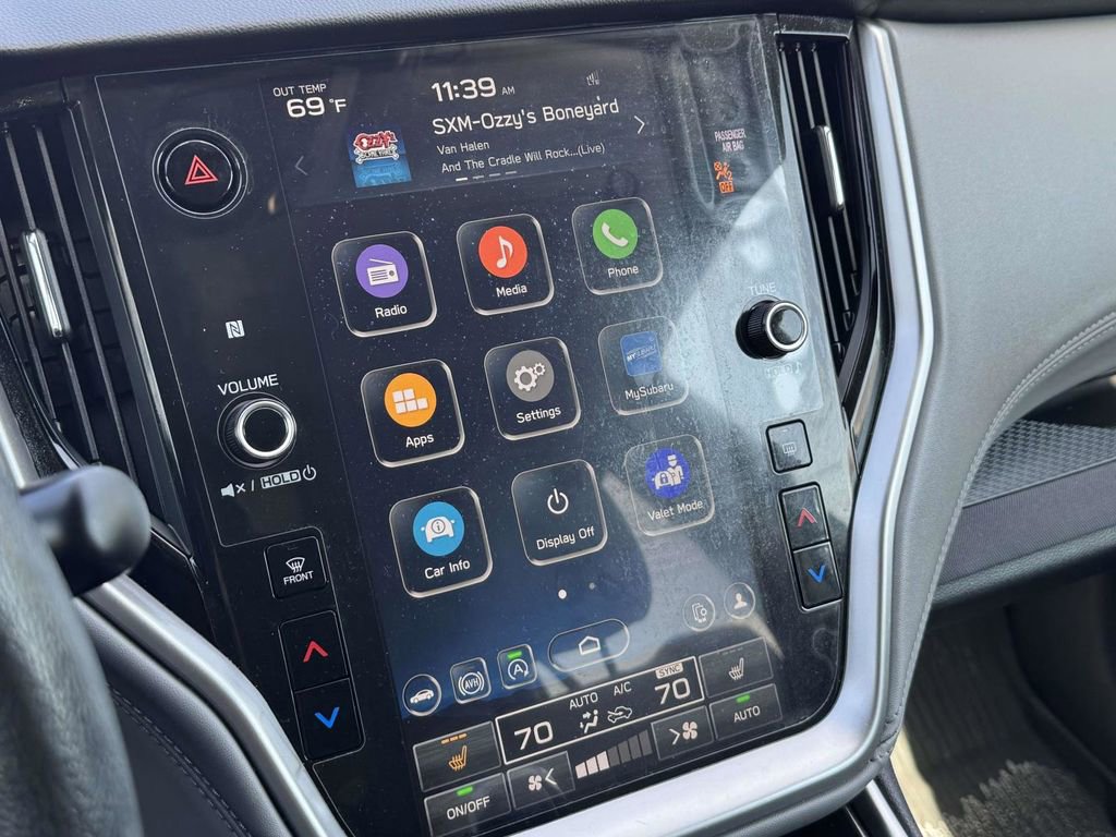 Used 2024 Subaru Outback Premium image 14