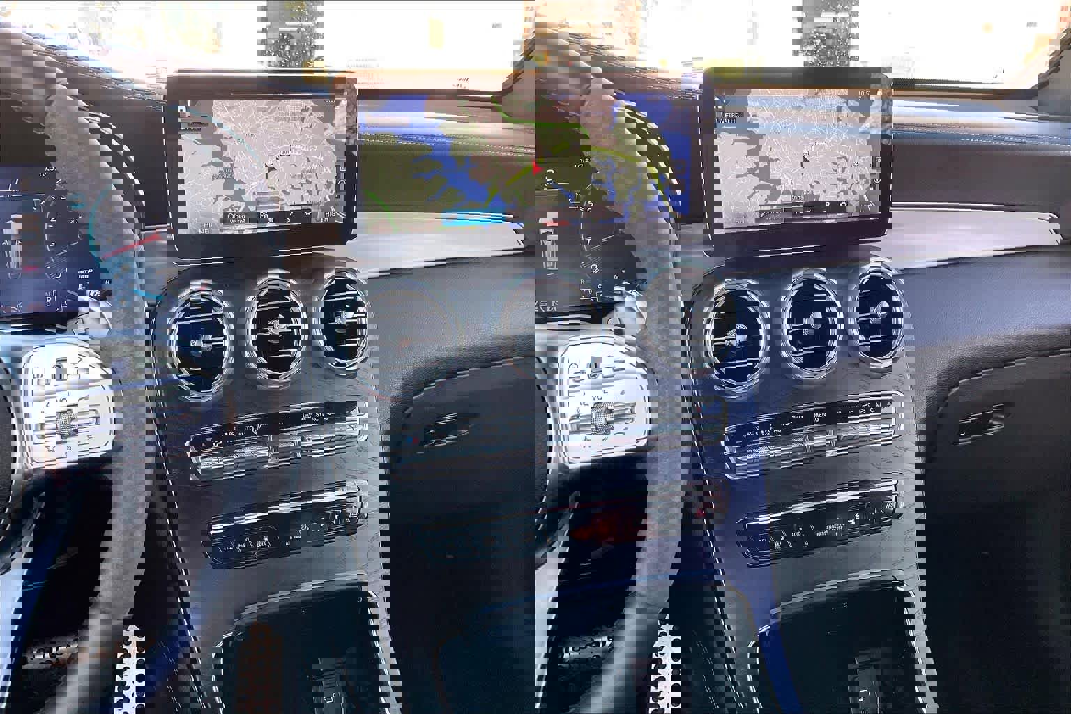 Used 2020 Mercedes-Benz GLC 43 AMG 4MATIC image 6