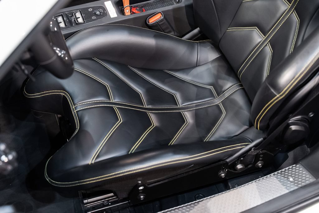 Certified 2015 Ferrari 458 Speciale A RWD image 30