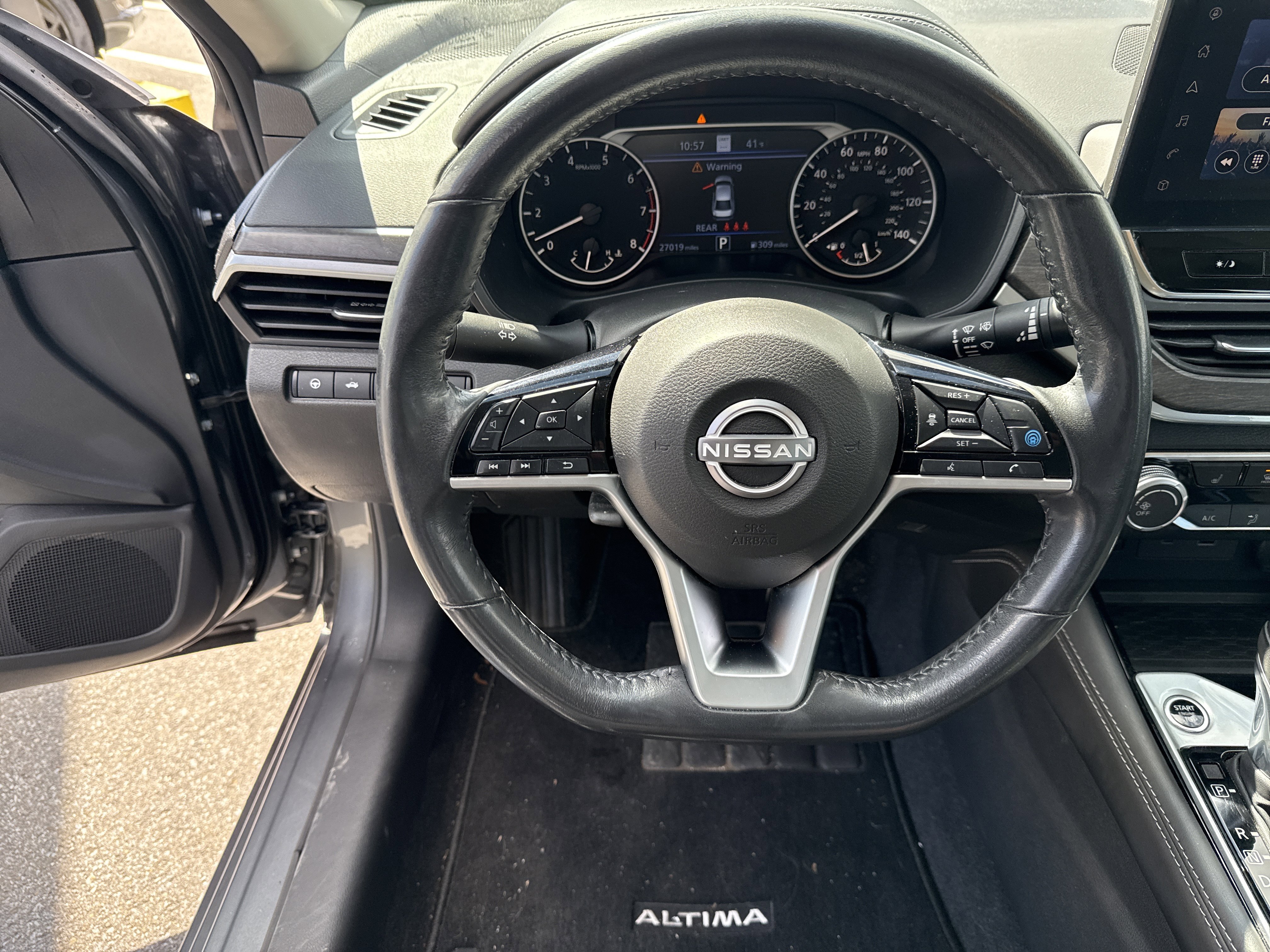 Used 2023 Nissan Altima 2.5 SV w/ SV Premium Package FWD image 17