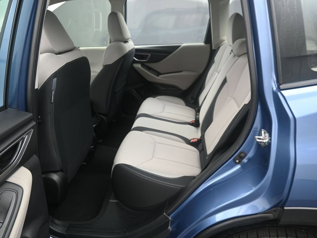Used 2023 Subaru Forester Base image 15