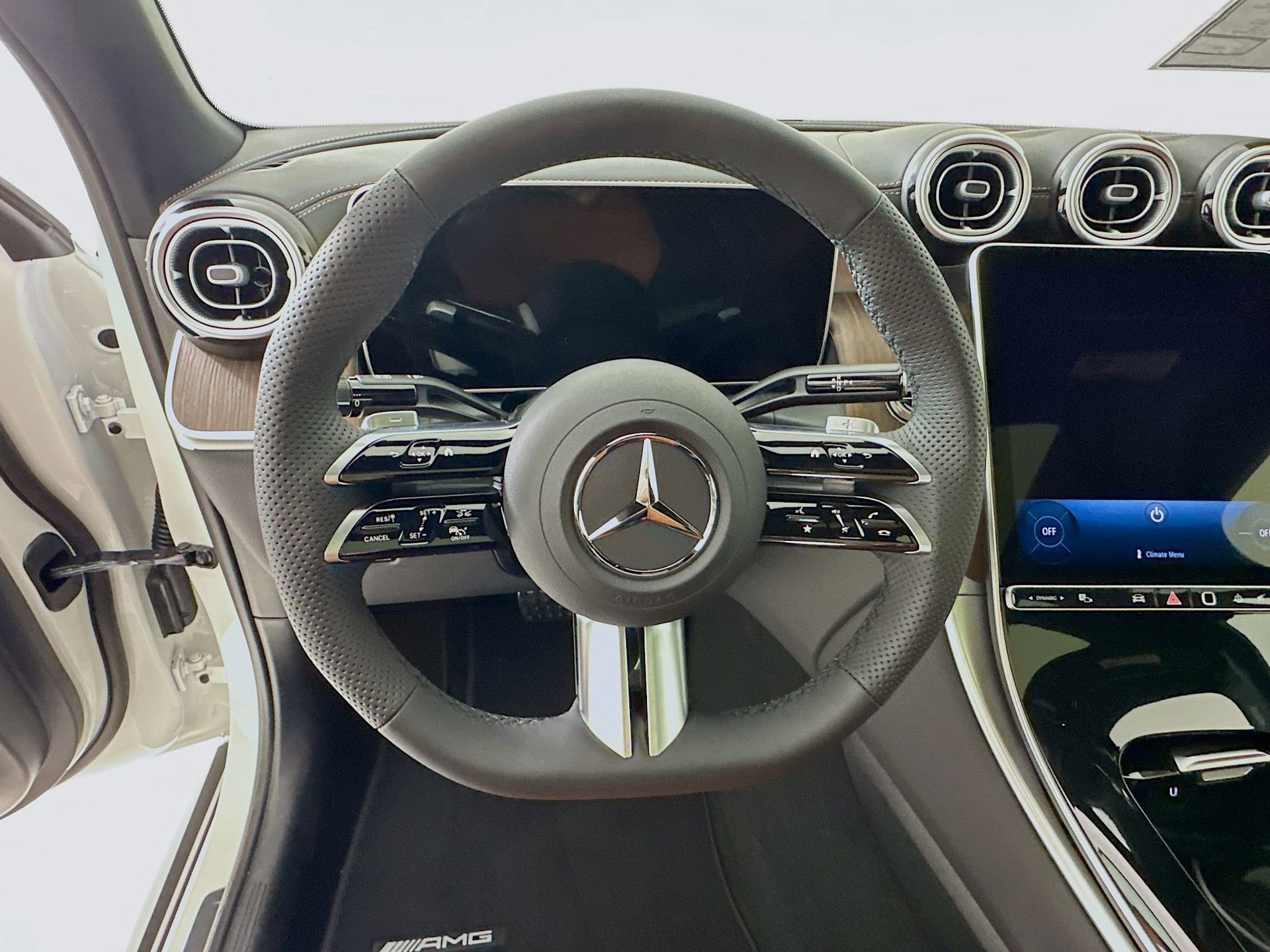 New 2026 Mercedes-Benz GLC 300 4MATIC image 12