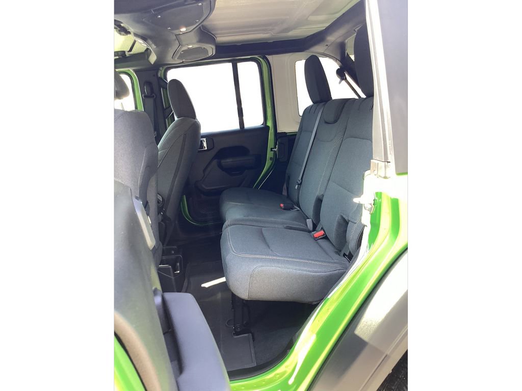 Used 2025 Jeep Wrangler Sport S AWD/4WD image 12