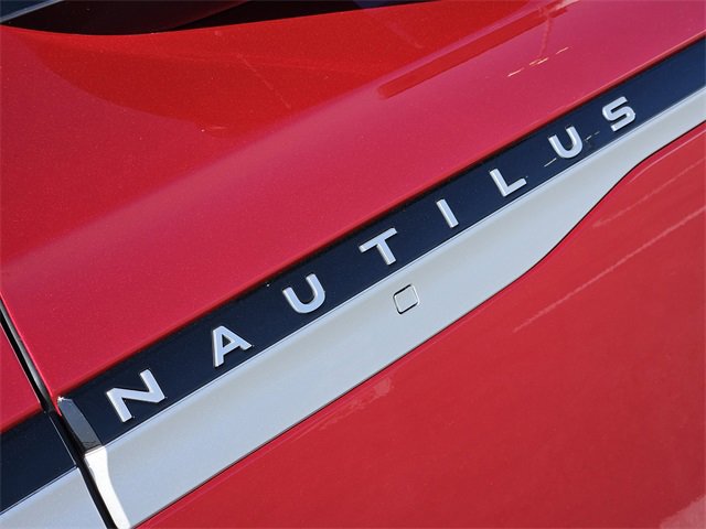 New 2026 Lincoln Nautilus Reserve image 11