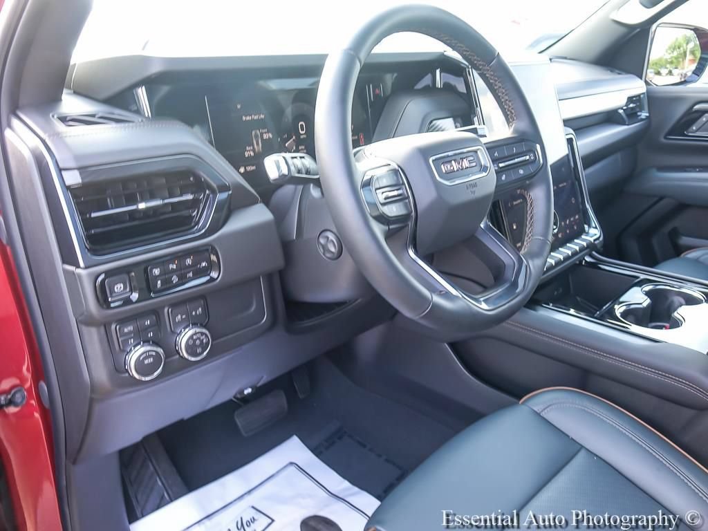 Used 2026 GMC Yukon AT4 AWD/4WD image 11