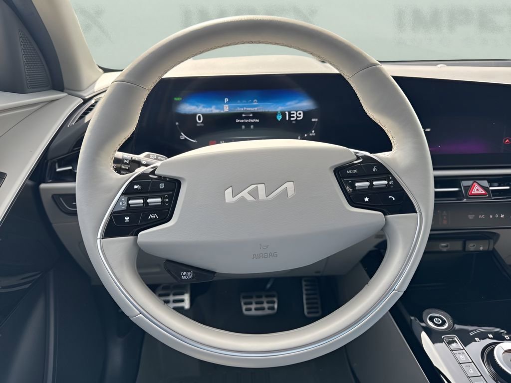 Used 2024 Kia Niro Wave w/ Wave Preserve Package image 15