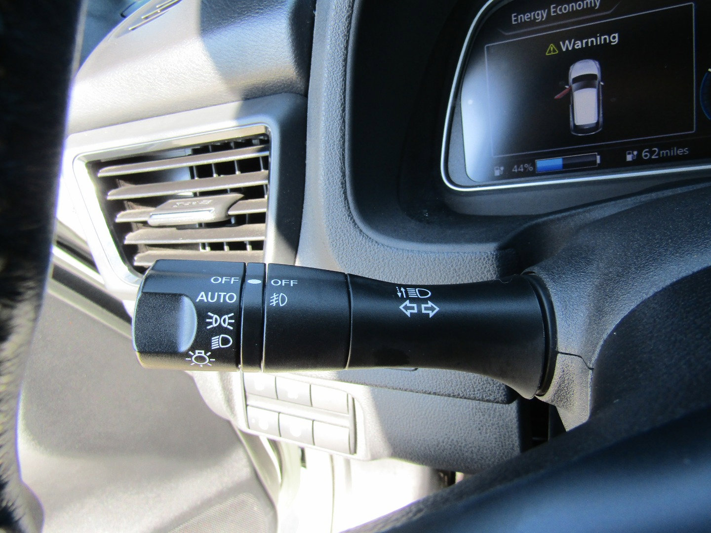 Used 2019 Nissan Leaf SL w/ SL Technology Package image 15