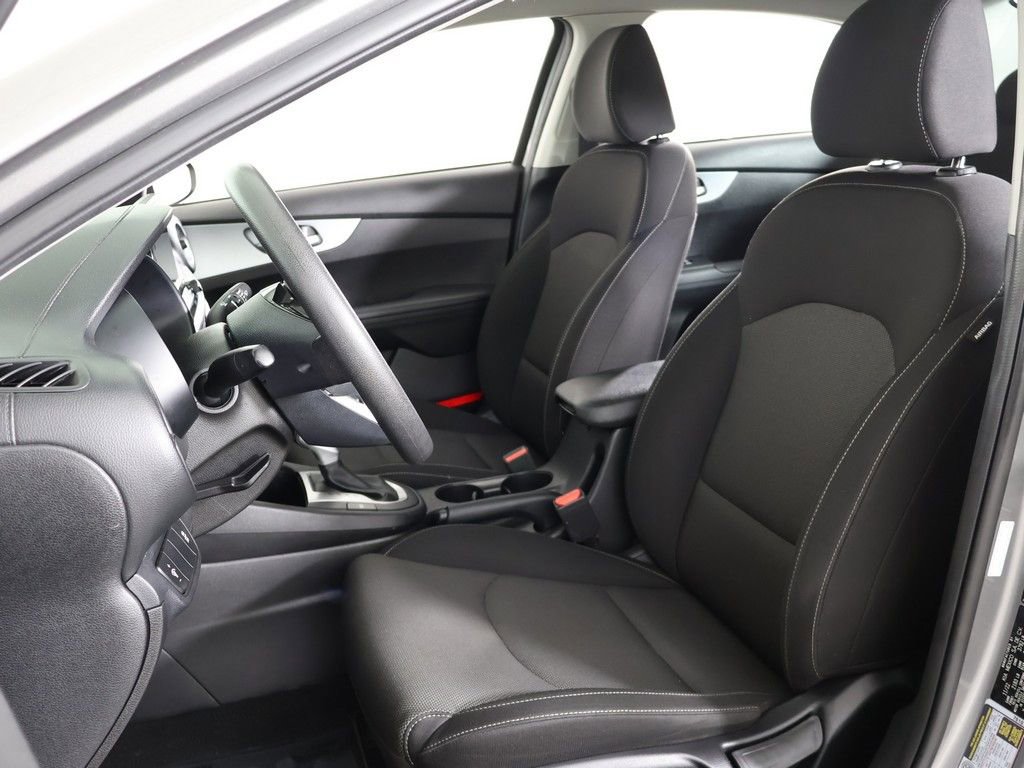 Used 2023 Kia Forte LXS FWD image 28