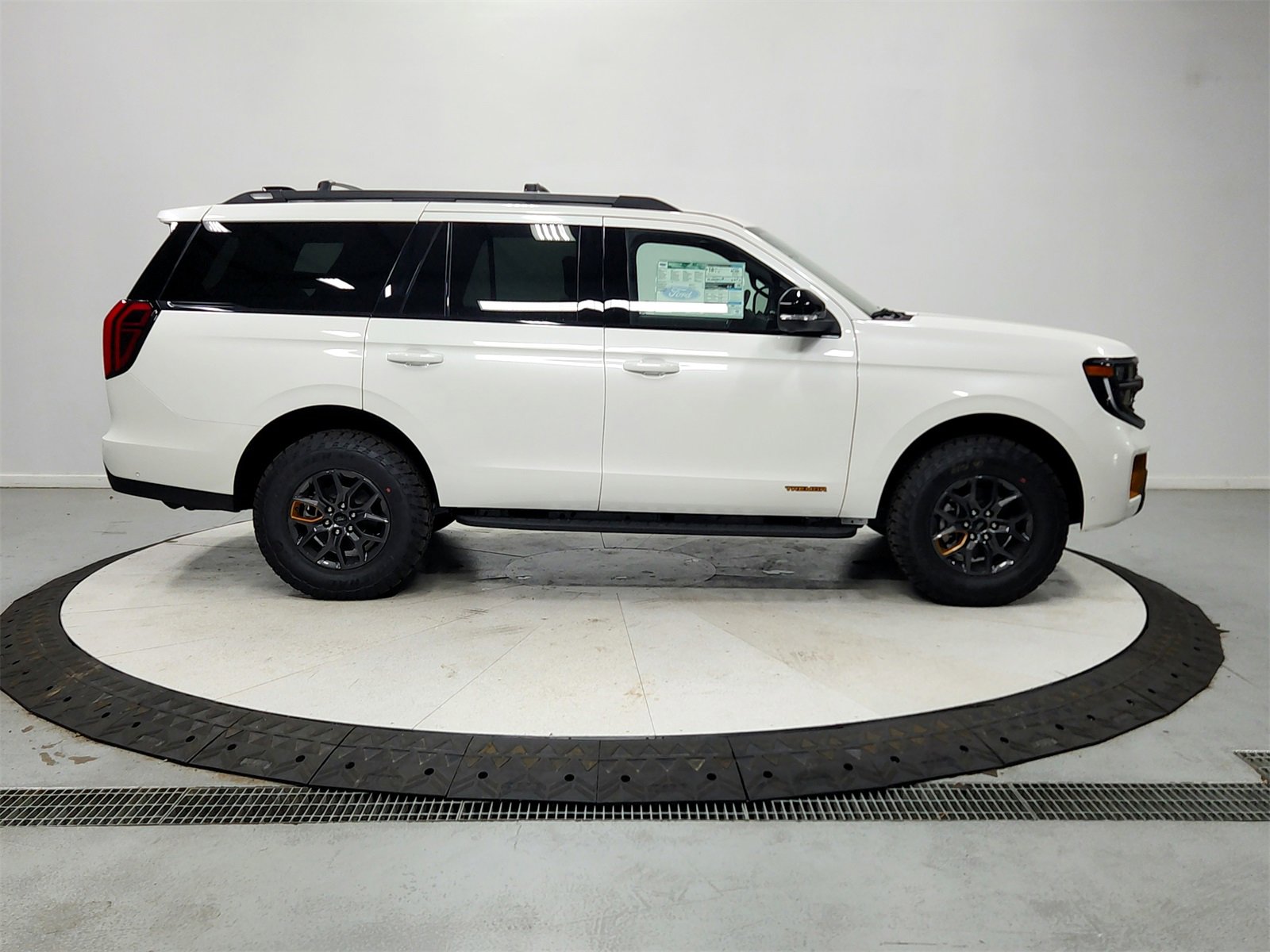 New 2025 Ford Expedition Tremor image 8