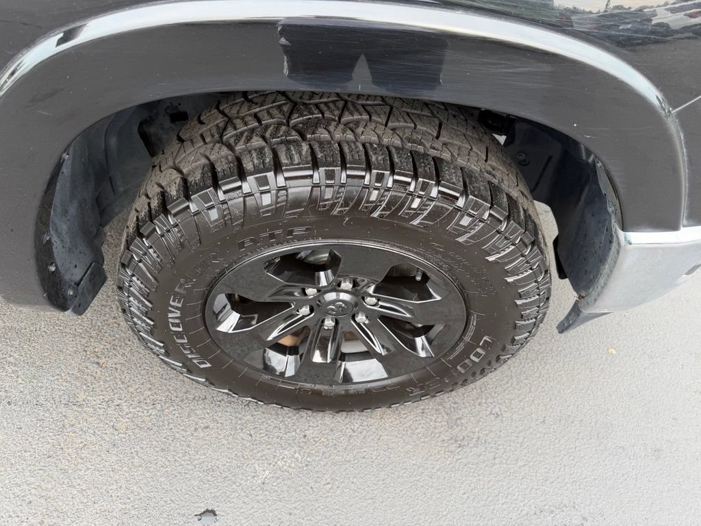Used 2019 RAM 1500 Laramie w/ Trailer Tow Group AWD/4WD image 6