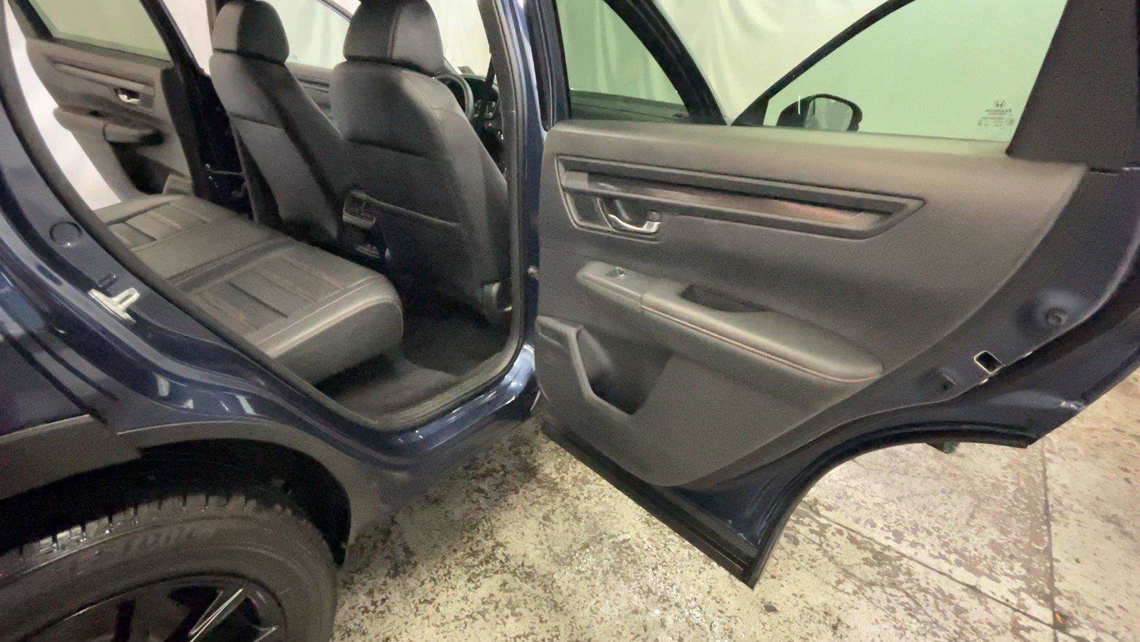 Used 2025 Honda CR-V Sport-L image 22