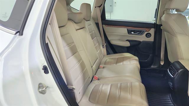 Used 2019 Honda CR-V Touring image 31