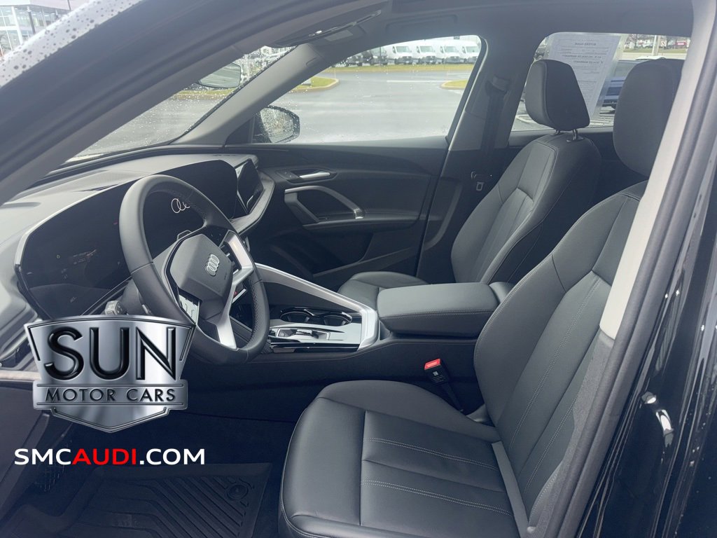Certified 2025 Audi Q5 Premium w/ Convenience Package image 17