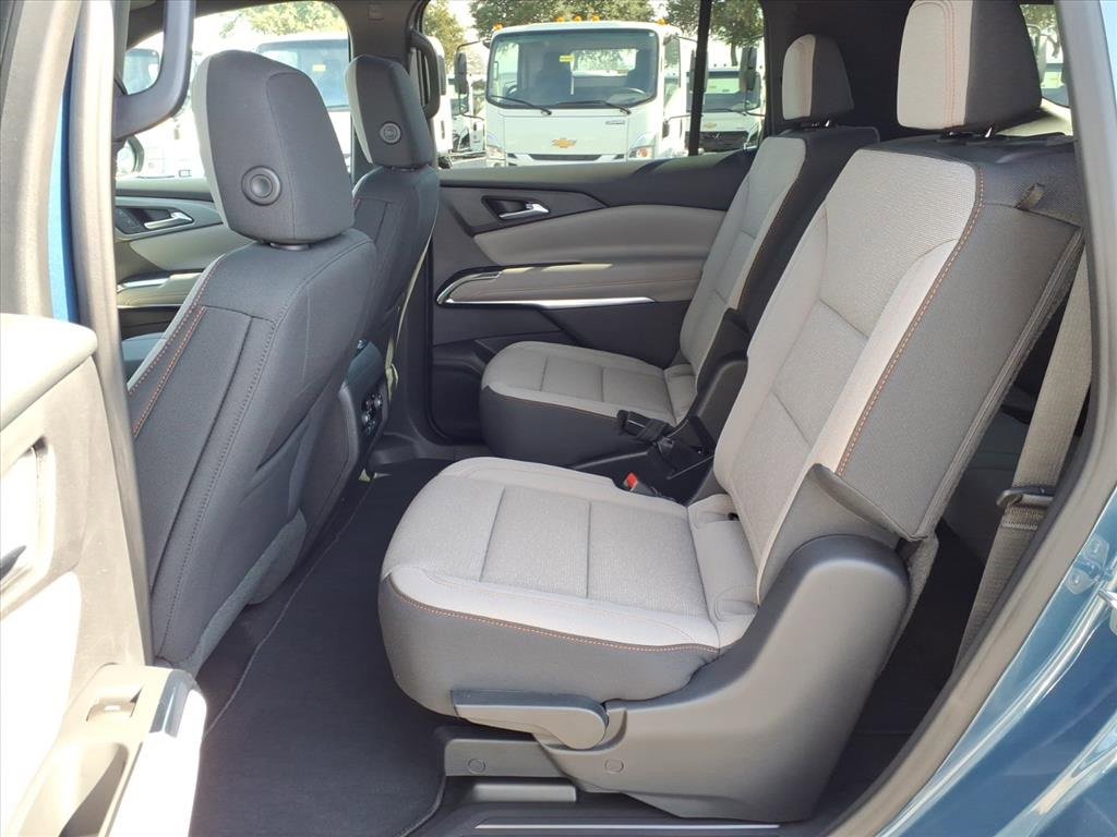 New 2026 Chevrolet Traverse LT w/ Midnight/Sport Edition image 11