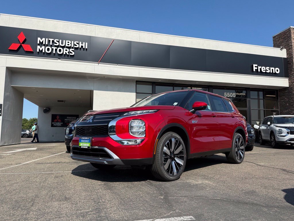 New 2026 Mitsubishi Outlander SE