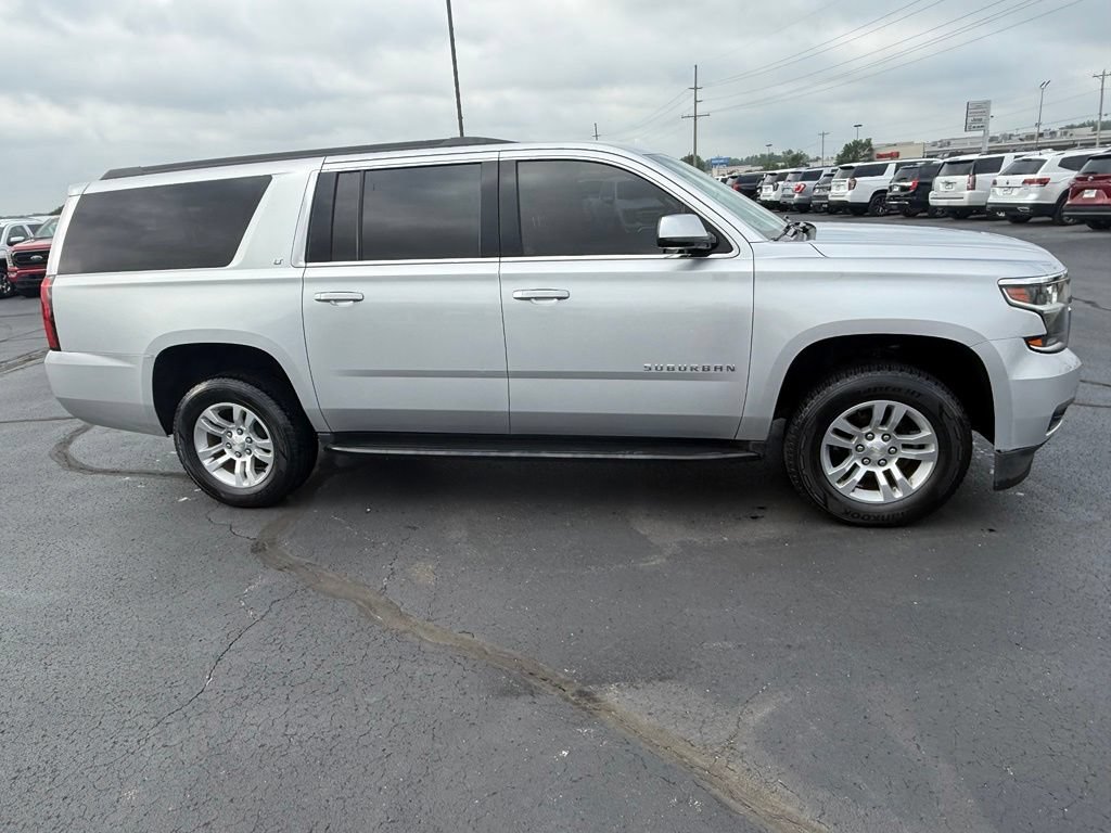 Used 2019 Chevrolet Suburban LT AWD/4WD image 8