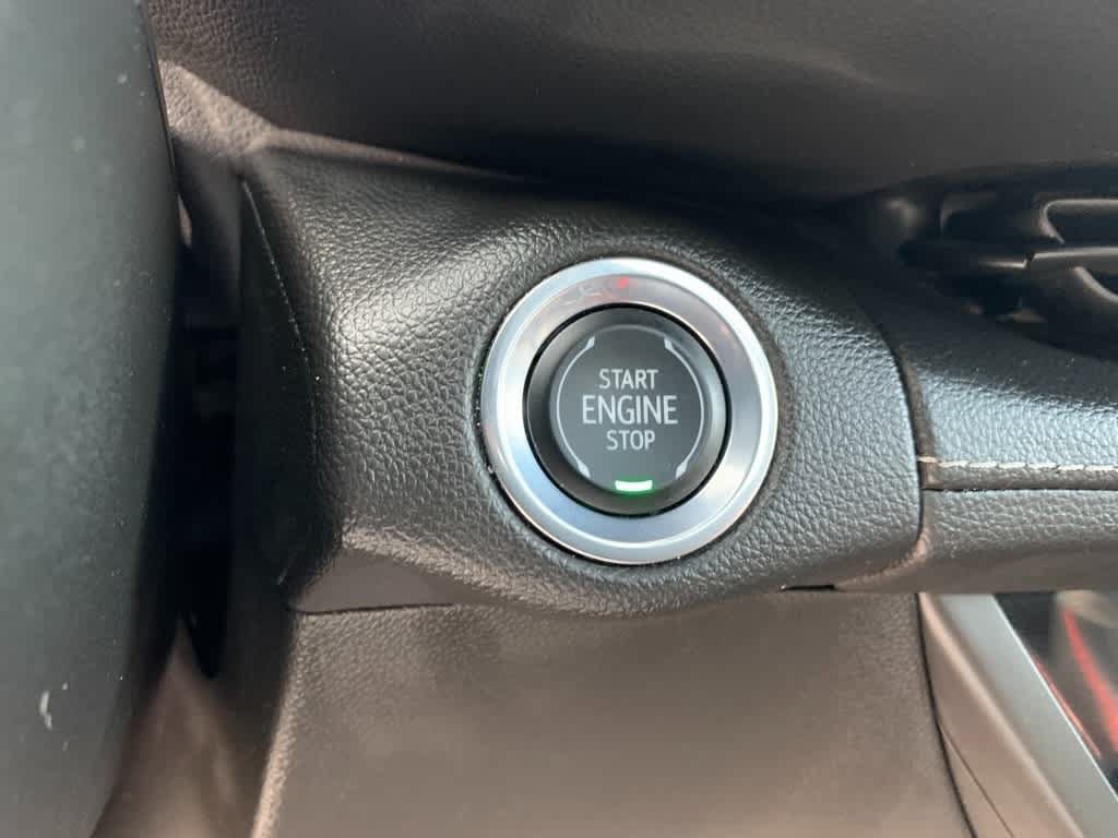 Certified 2023 Buick Envision Essence w/ Sport Touring Package AWD/4WD image 27