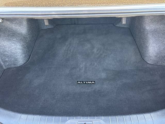 Used 2024 Nissan Altima 2.5 SR FWD image 29