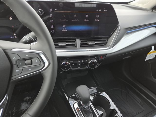 New 2026 Chevrolet Trax LT w/ Driver Confidence Package image 34