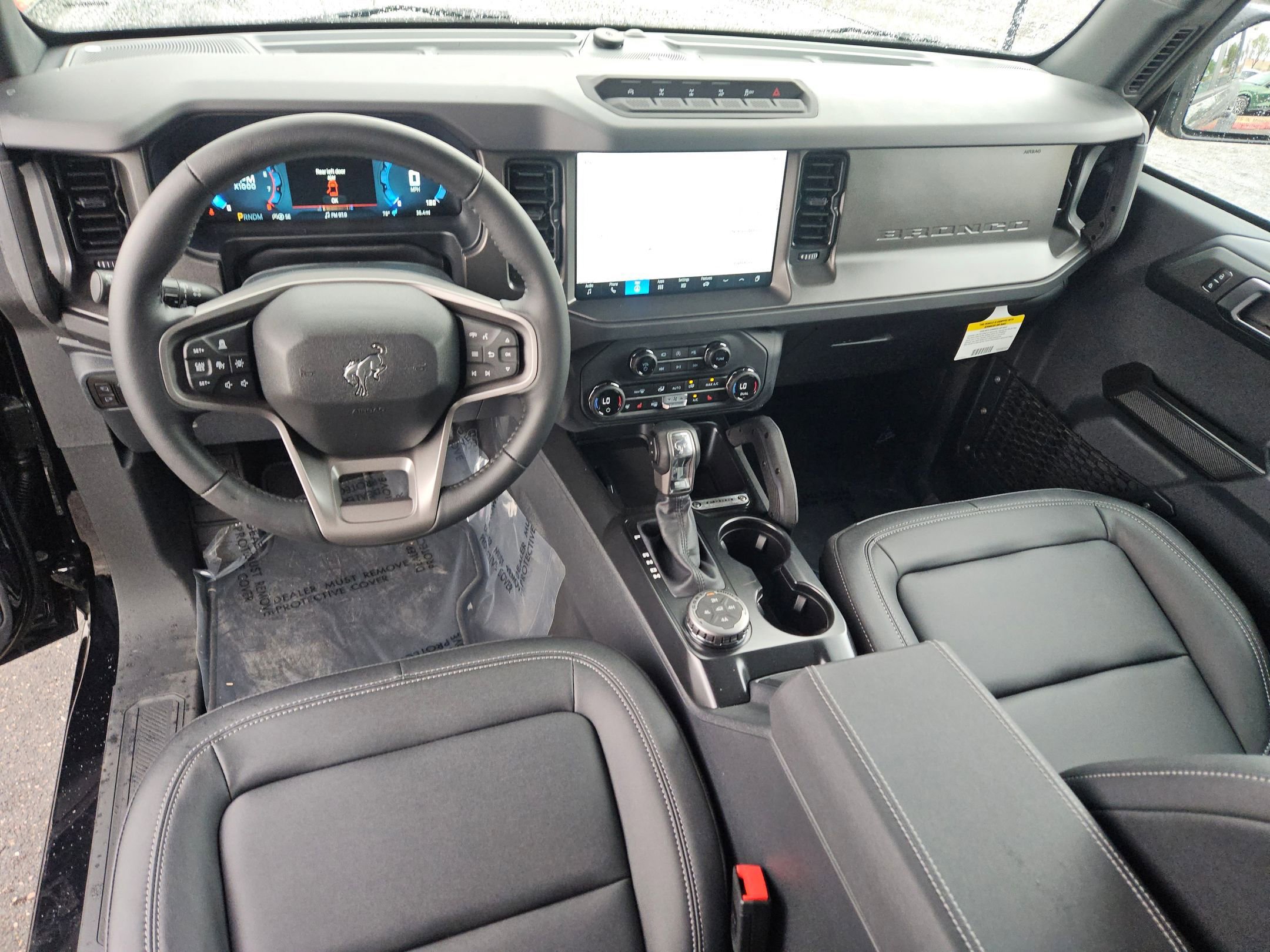 New 2025 Ford Bronco Badlands image 15