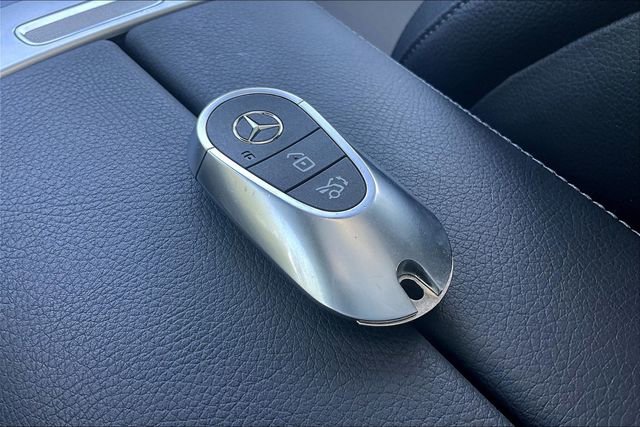 Certified 2025 Mercedes-Benz GLC 350e 350e image 38