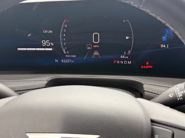 Used 2024 Cadillac XT4 Premium Luxury FWD image 25